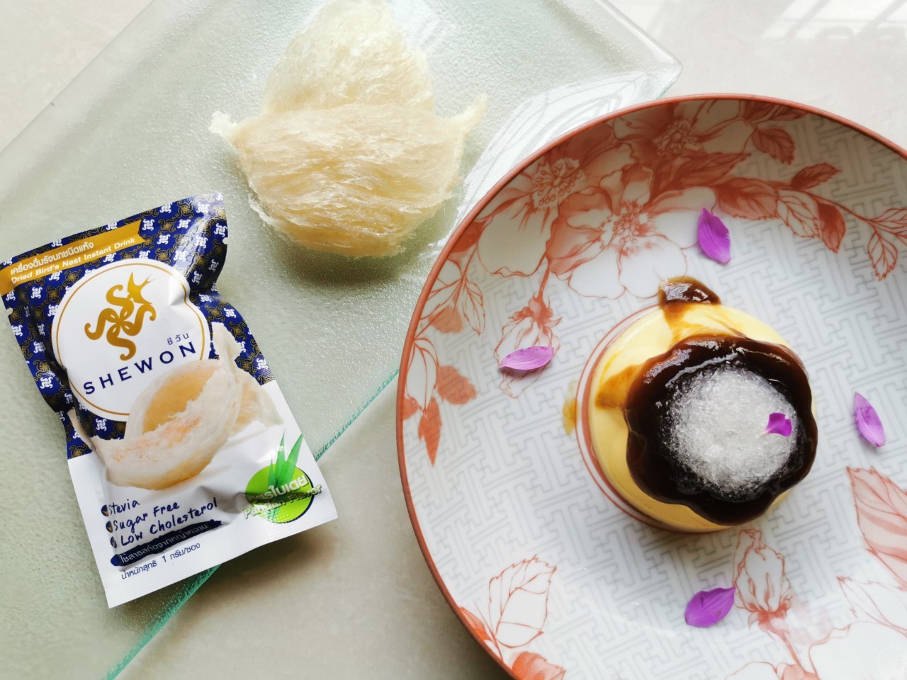 SHEWON Menu “Instant Bird’s Nest with Passion Fruit Jelly and Berry”
